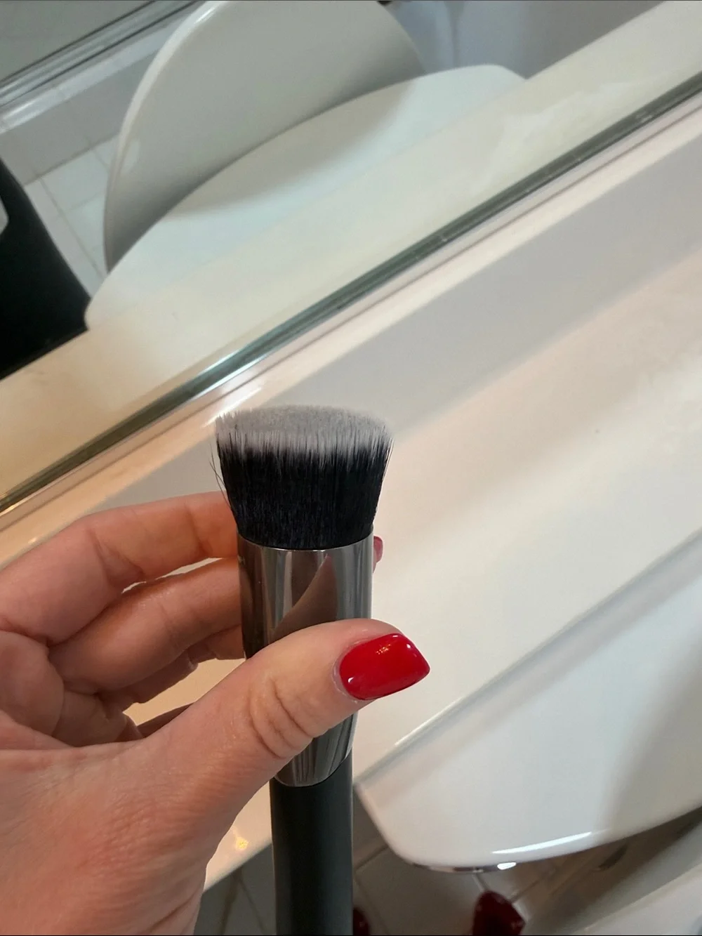 Milano KIKO Black Flat Top Buffing Brush